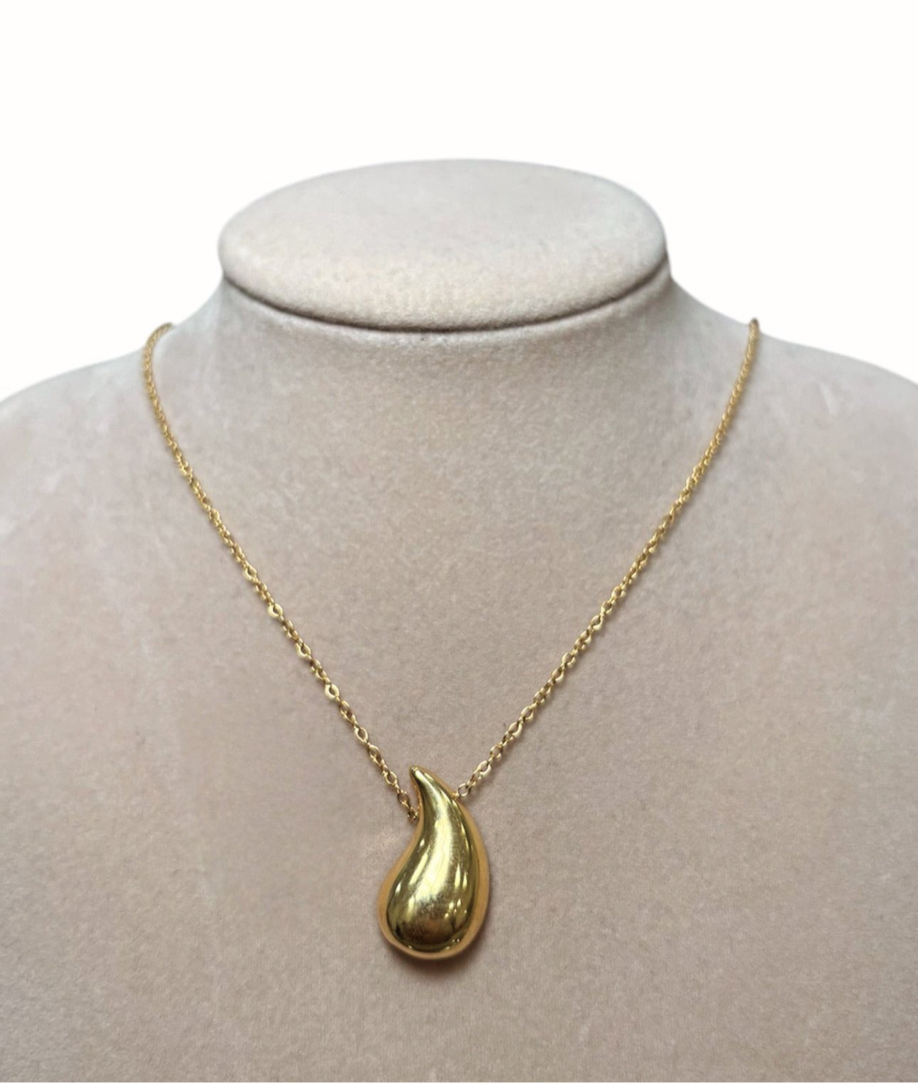 Monte Necklace