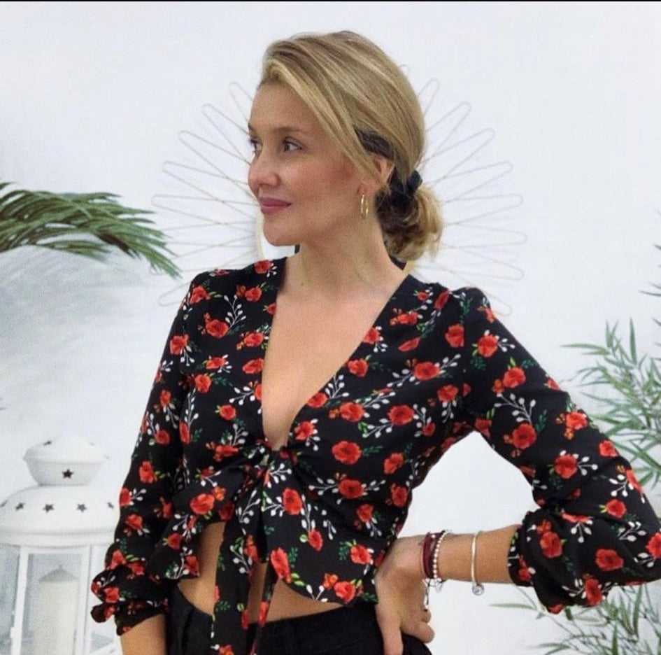 Blusa rosas