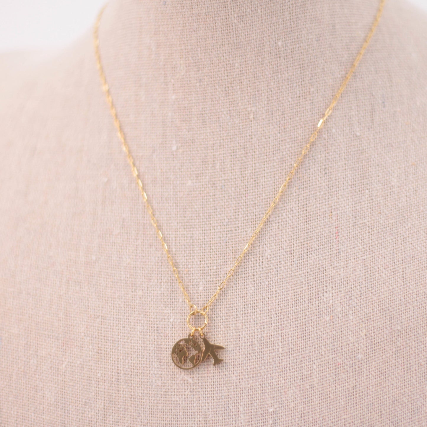 WONDERLUST NECKLACE