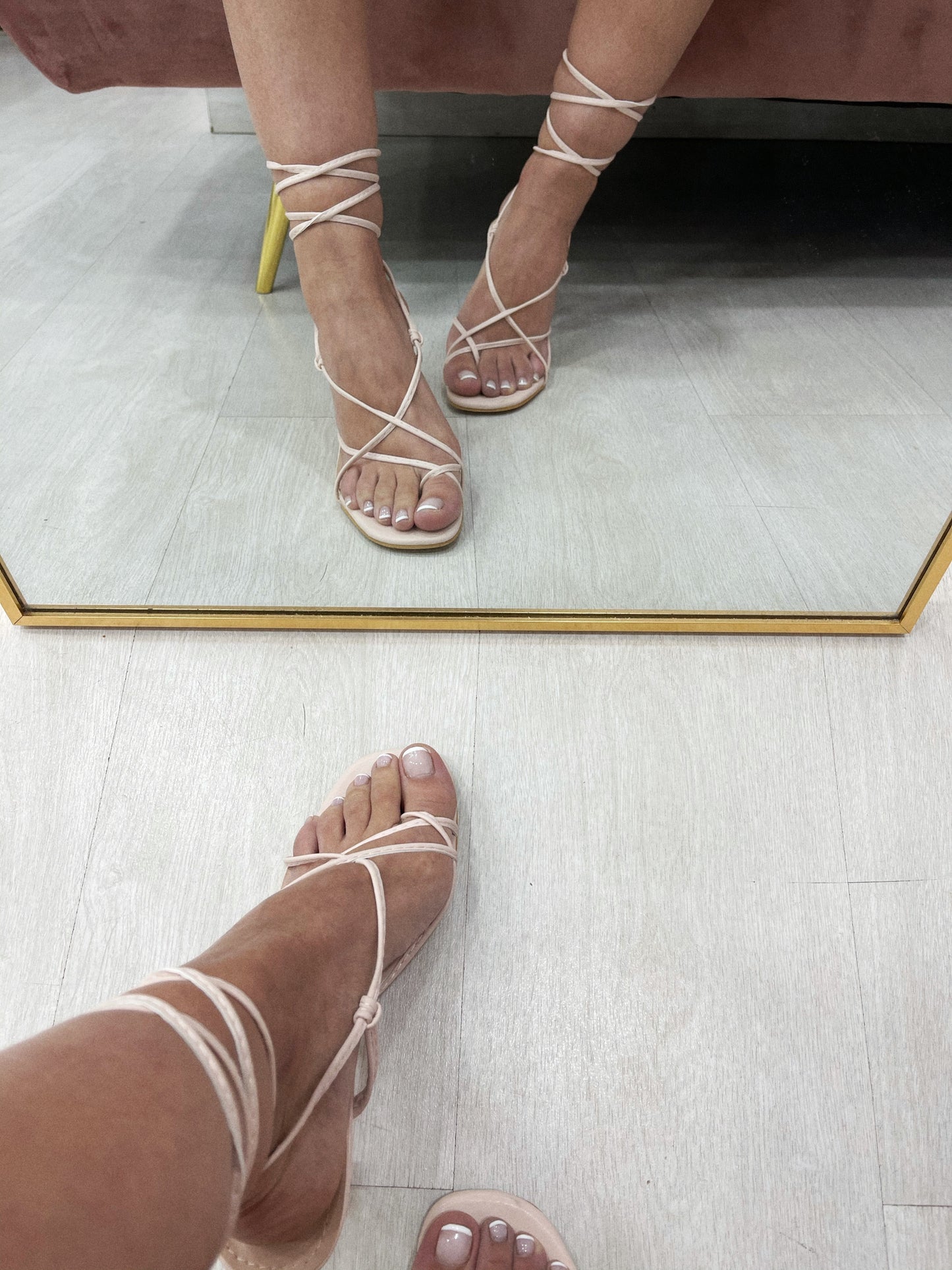 Sandalia tiras