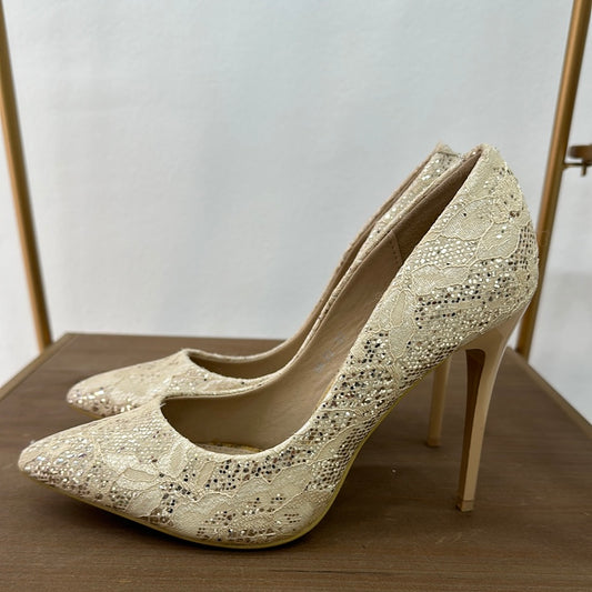 Sandalia beige brillos